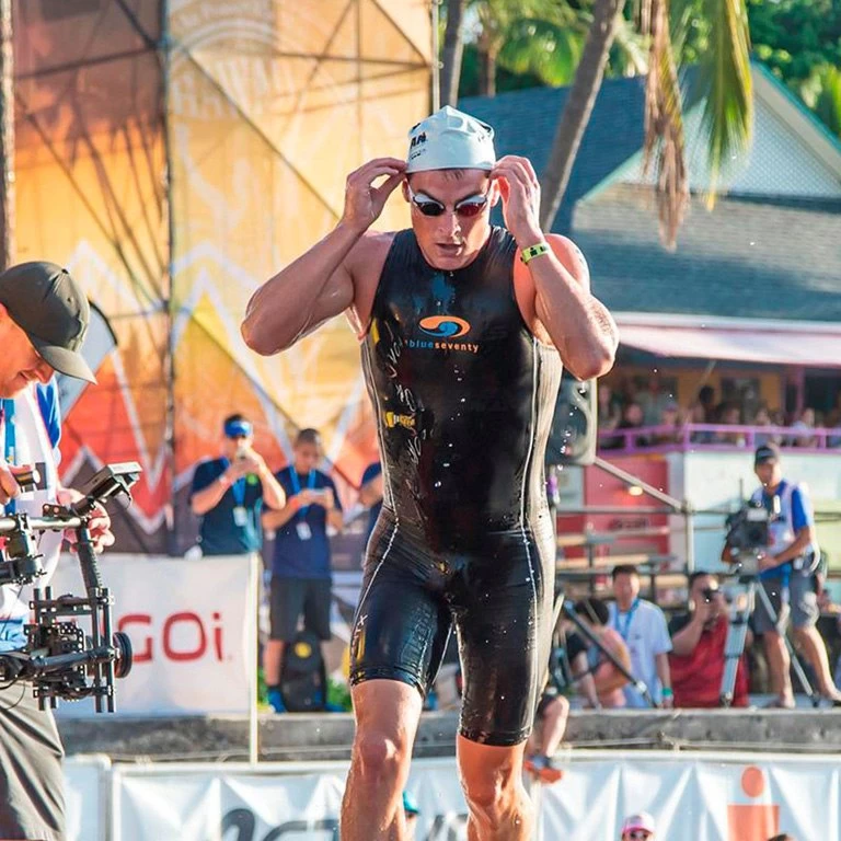 Blueseventy PZ4TX Swimskin - Black/white/orange 5 Blueseventy PZ4TX Swimskin - Black/white/orange - Image 3