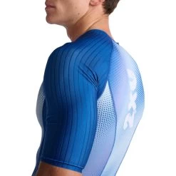 2XU Aero Tri Sleeved Top - Surf/white -Aqua Fit Shop 2xu aero tri sleeved top surf white 4 1457368