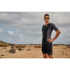 Zone3 Men's Aquaflo Plus Short Sleeve Trisuit - Black/grey/neon Green -Aqua Fit Shop 314136 10 d 649179