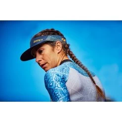 Zone3 Women's Lava Short Sleeve Trisuit - Kona Print - Black/white/blue 13 Zone3 Women's Lava Short Sleeve Trisuit - Kona Print - Black/white/blue -Aqua Fit Shop 352277 04 d 754935