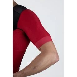 Zone3 Men's Aquaflo Plus Short Sleeve Full Zip Trisuit - Black/red -Aqua Fit Shop 352297 04 d 754992