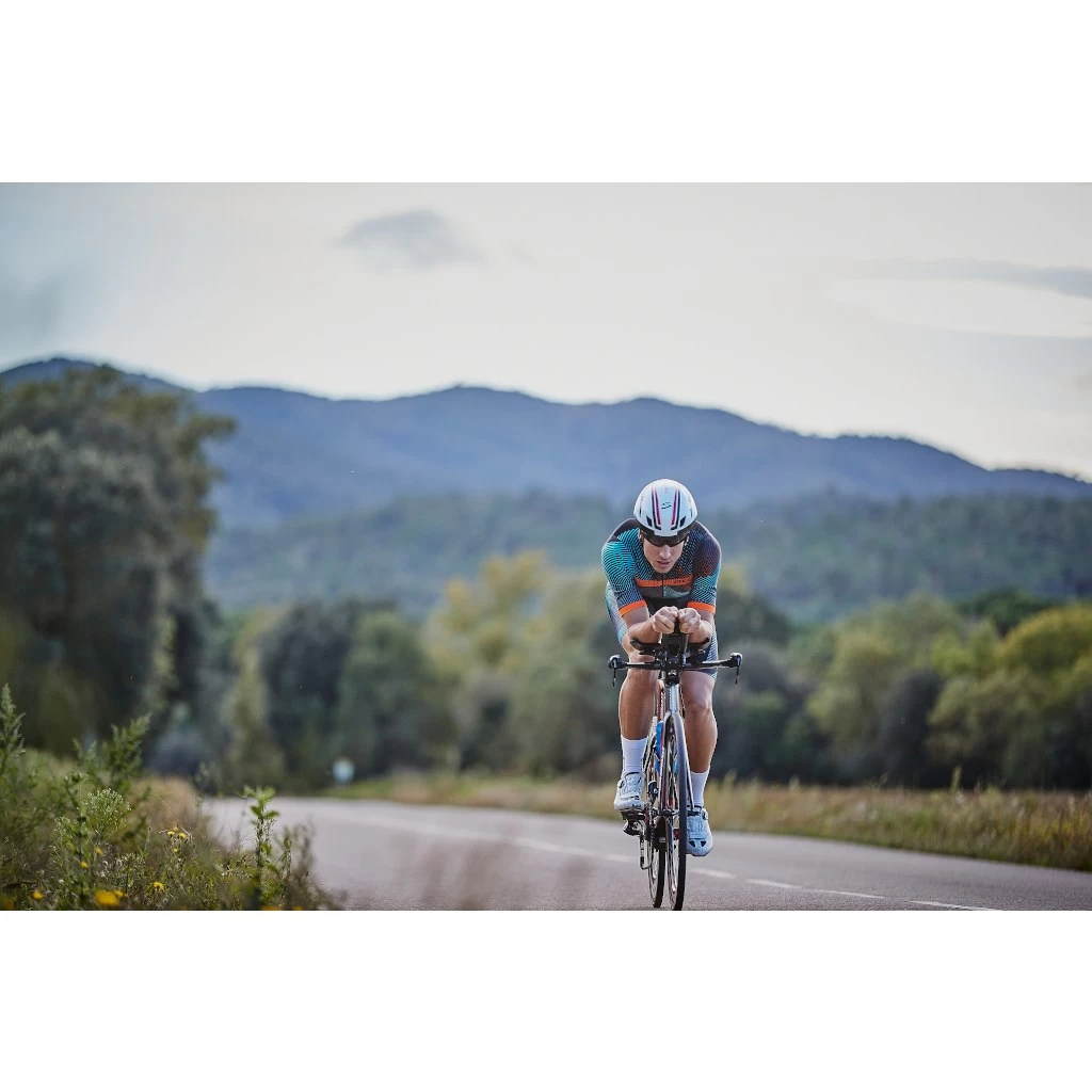 Zone3 Men's Activate Plus Momentum Short Sleeve Trisuit - Blue/grey/orange 10 Zone3 Men's Activate Plus Momentum Short Sleeve Trisuit - Blue/grey/orange - Image 8