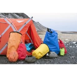 Basic NATURE | Relags Dry Bag 210T - 35L - Black -Aqua Fit Shop basic nature dry bag 210t 20l 3 998399