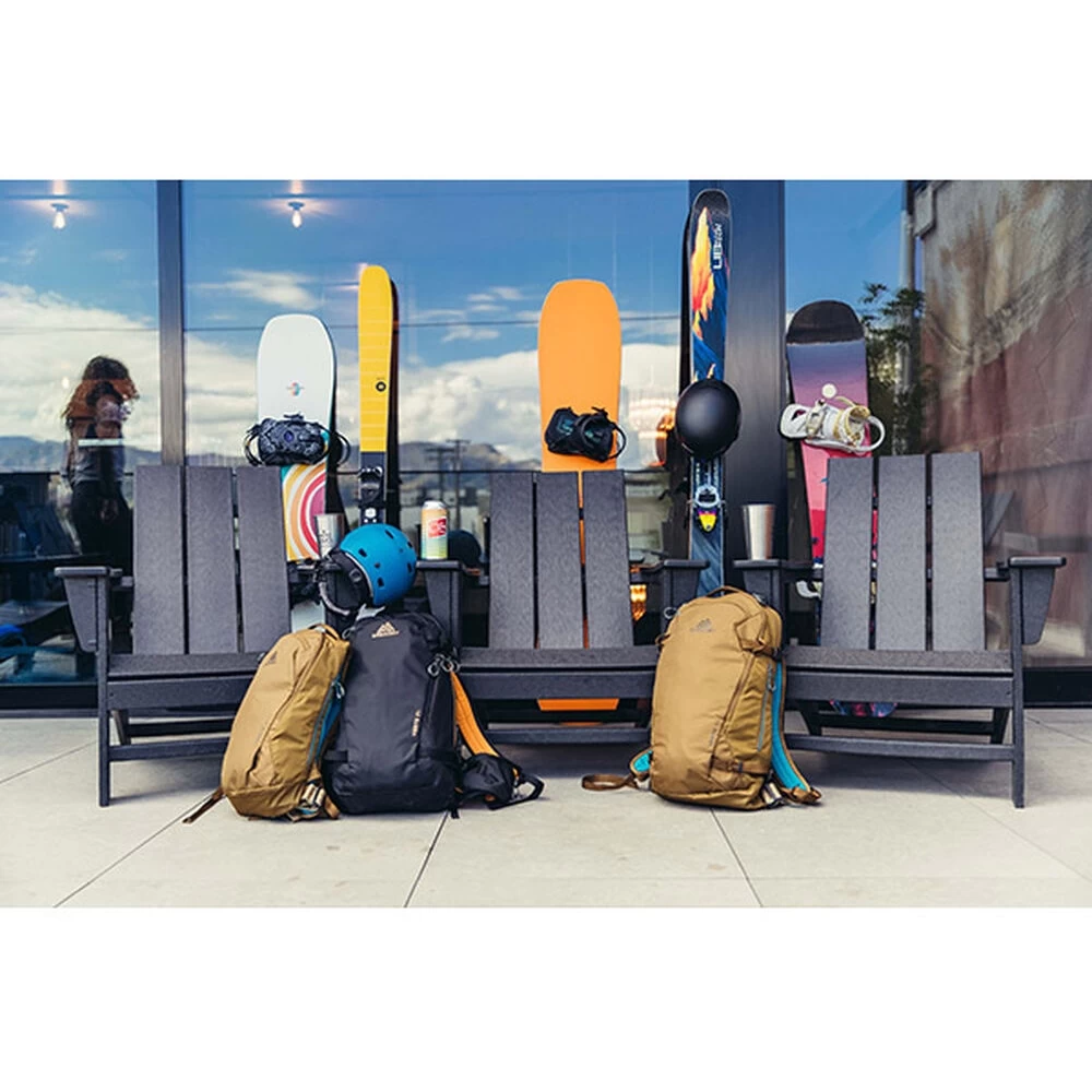 Gregory Supply 40 Travel Bag - Obsidian Black 8 Gregory Supply 40 Travel Bag - Obsidian Black - Image 6