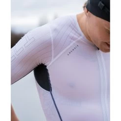 HUUB Design Anemoi 2 22PLUS Trisuit - Dark Navy/white -Aqua Fit Shop huub design anemoi 2 22plus trisuit dark navy white 23 1437422