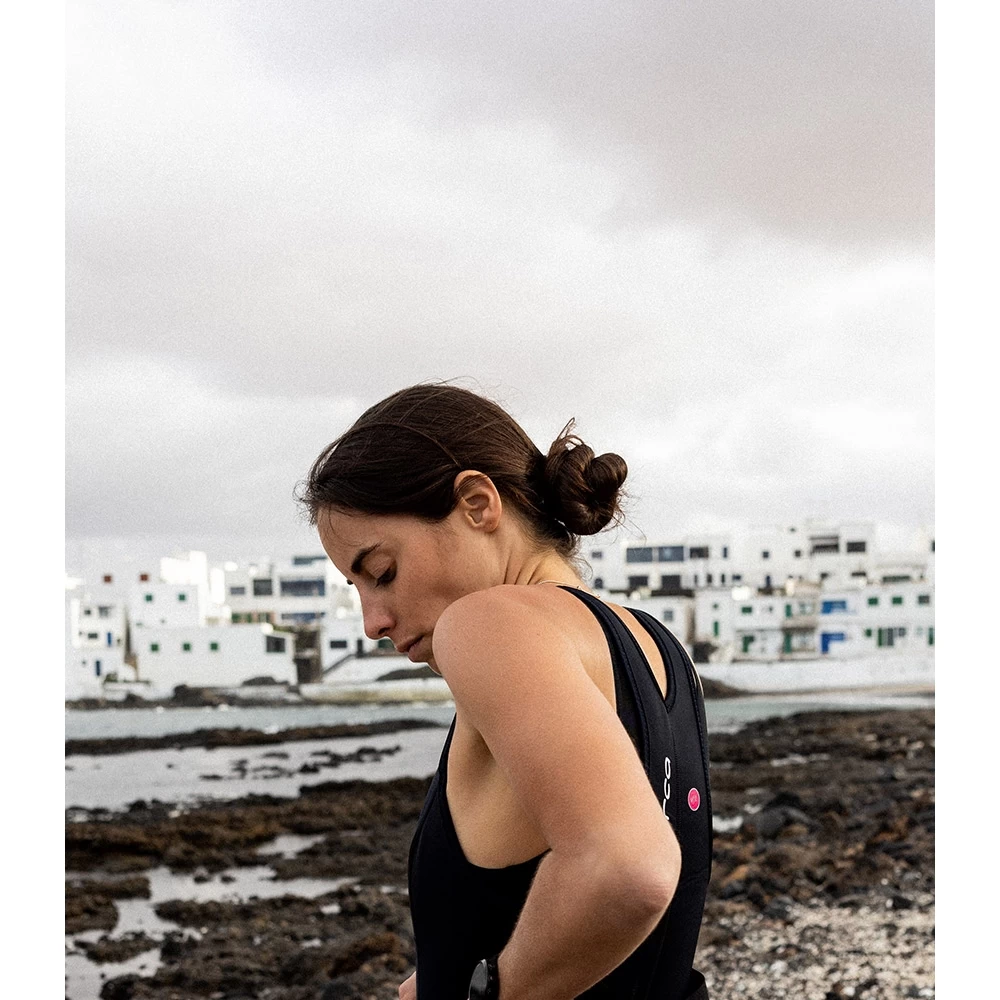 Orca Openwater Vitalis Wetsuit Swimskin Shorty Women - Black NN6W 9 Orca Openwater Vitalis Wetsuit Swimskin Shorty Women - Black NN6W - Image 7