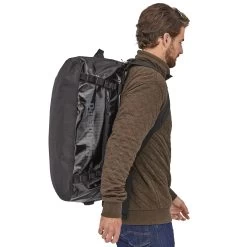 Patagonia Black Hole Duffel 55L - Black -Aqua Fit Shop patagonia black hole duffel 55l black 2 1423356