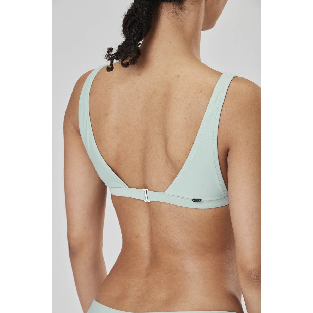 Picture Organic Clothing Picture Clove Women's Bralette Top - Blue Surf 9 Picture Organic Clothing Picture Clove Women's Bralette Top - Blue Surf - Image 7