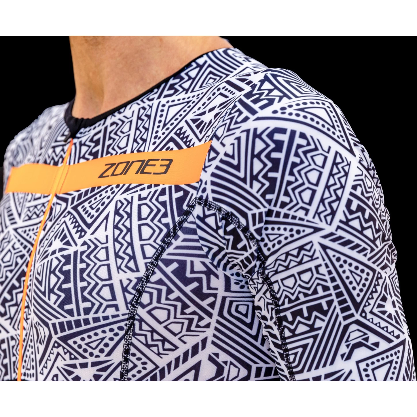 Zone3 Men's Activate Plus Kona Speed Short Sleeve Full Zip Trisuit - Black/white/orange 8 Zone3 Men's Activate Plus Kona Speed Short Sleeve Full Zip Trisuit - Black/white/orange - Image 6