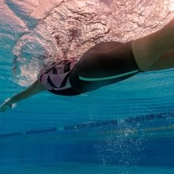 Zone3 Women's Buoyancy Shorts The Originals 5/3mm - Black/mint -Aqua Fit Shop zone3 womens buoyancy shorts the originals 5 3mm black mint 4 979442