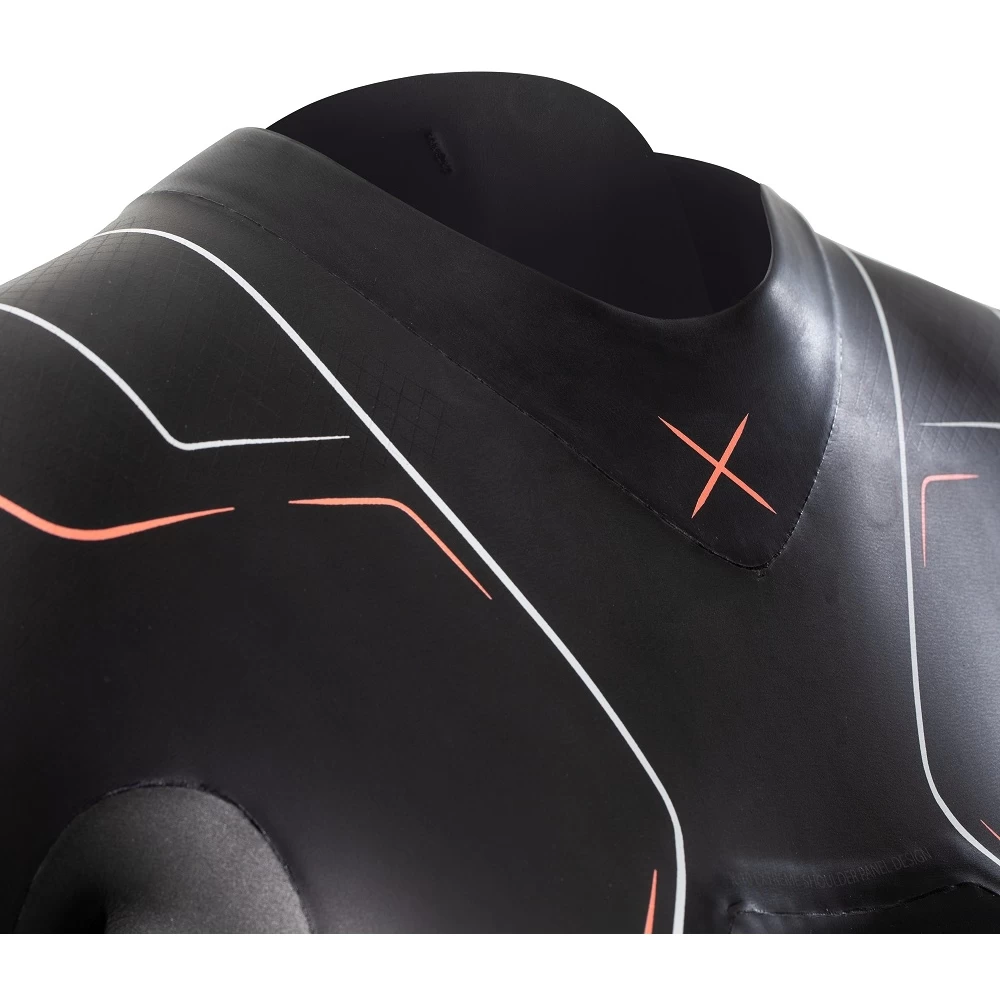Zone3 Women's Vanquish-X Wetsuit - Black 6 Zone3 Women's Vanquish-X Wetsuit - Black - Image 4