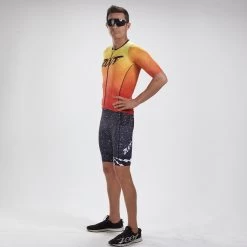 ZOOT Men's LTD Triathlon Aero Jersey - Kona Ice 19 ZOOT Men's LTD Triathlon Aero Jersey - Kona Ice -Aqua Fit Shop zoot mens ltd tri aero jersey kona ice 6 1201542