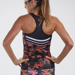 ZOOT Women's LTD Triathlon Racerback Shirt - Waikoloa 12 ZOOT Women's LTD Triathlon Racerback Shirt - Waikoloa -Aqua Fit Shop zoot womens ltd tri racerback shirt waikoloa 4 1204129